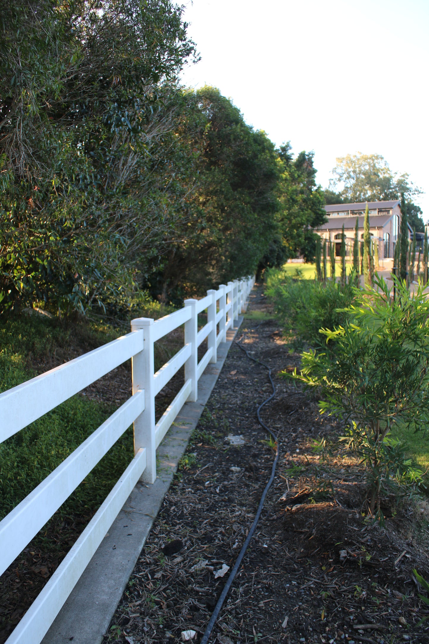 1,2,3,4 Rail Pvc Hampton fencing